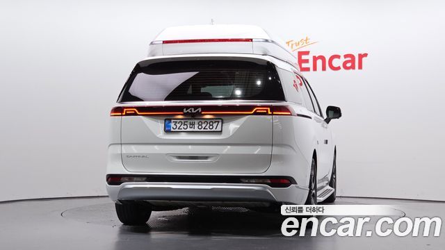 Kia Canival 2022 — photo 4