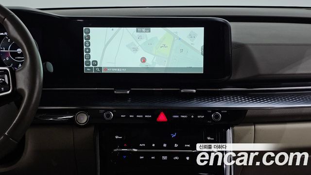 Kia Canival 2022 — photo 20