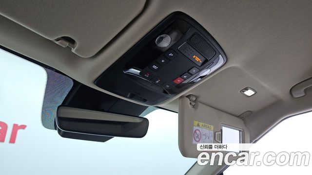 Kia Canival 2022 — photo 25
