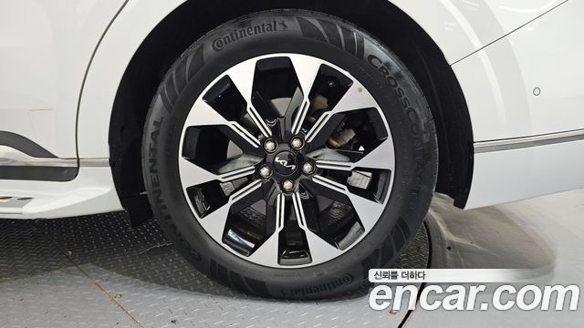 Kia Canival 2022 — photo 7