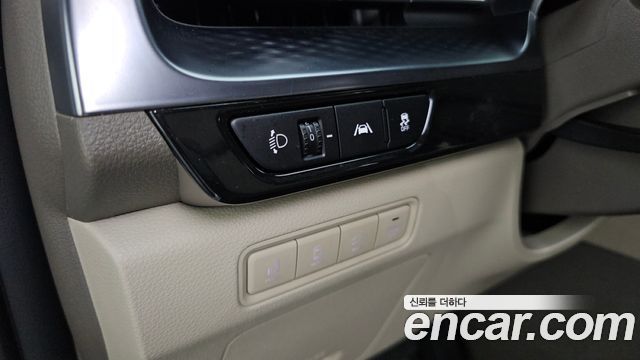 Kia Canival 2022 — photo 27