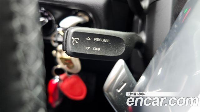 Porsche Macan 2017 — photo 24