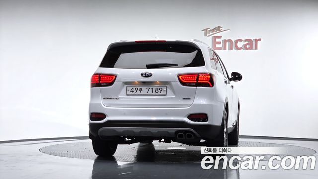 Kia Sorento 2019 — photo 4