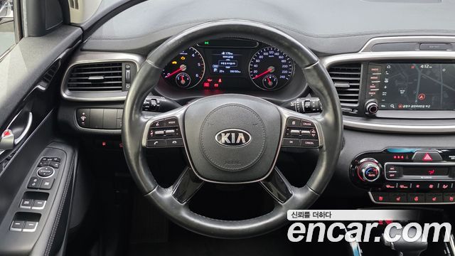 Kia Sorento 2019 — photo 19