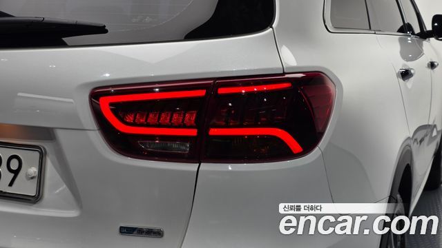 Kia Sorento 2019 — photo 9