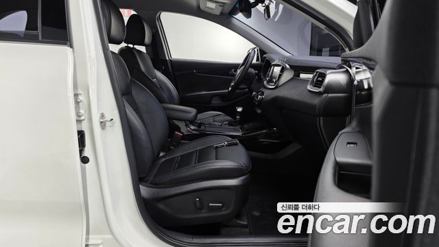 Kia Sorento 2019 — photo 16