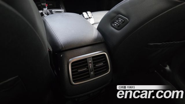 Kia Sorento 2019 — photo 27