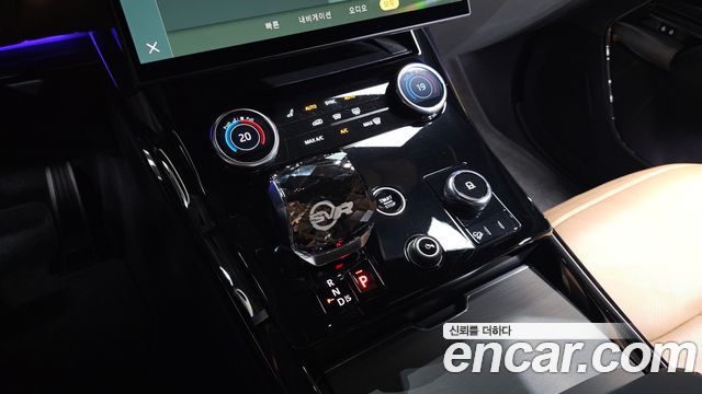 Land Rover Range Rover Sport 2023 — photo 9