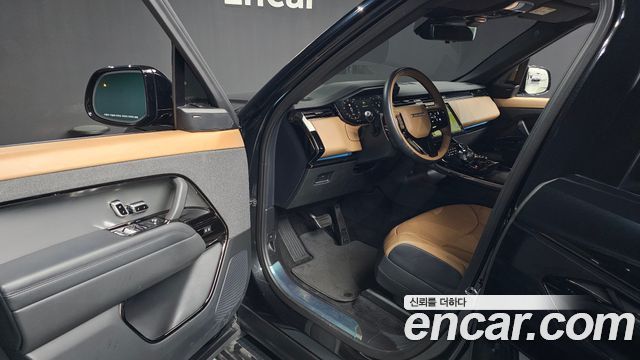 Land Rover Range Rover Sport 2023 — photo 10