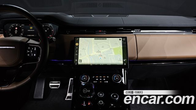 Land Rover Range Rover Sport 2023 — photo 14