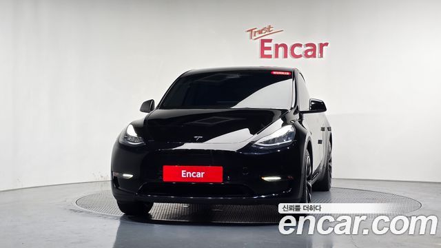 Tesla Model Y 2022 — photo 3