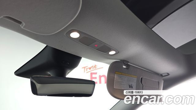 Tesla Model Y 2022 — photo 21