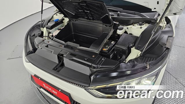Kia EV6 2022 — photo 6