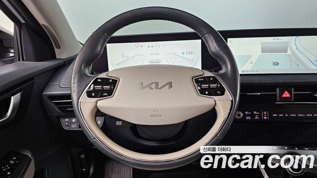 Kia EV6 2022 — photo 19