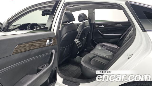 Hyundai Sonata 2015 — photo 12