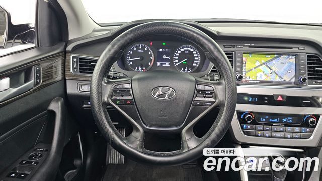 Hyundai Sonata 2015 — photo 13