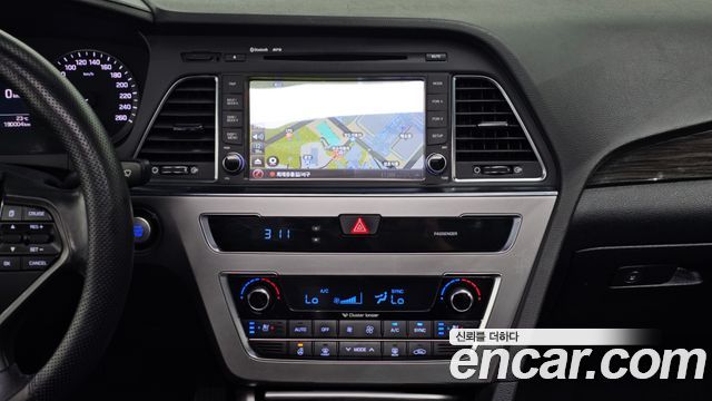 Hyundai Sonata 2015 — photo 14