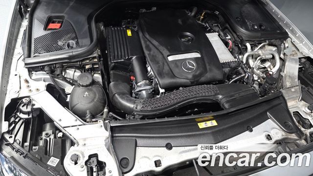 Mercedes-Benz E-Class 2019 — photo 6