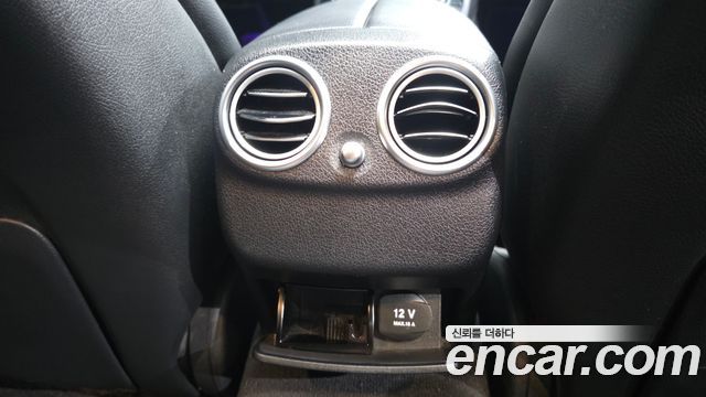 Mercedes-Benz E-Class 2019 — photo 33