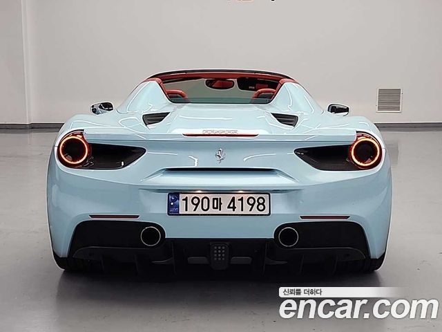 Ferrari 488 2017 — photo 3