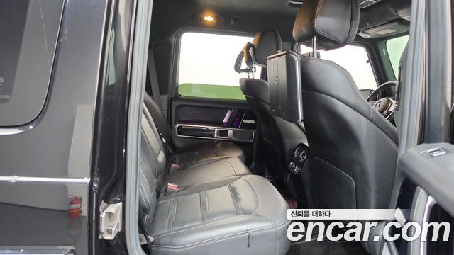 Mercedes-Benz G-Class 2020 — photo 17