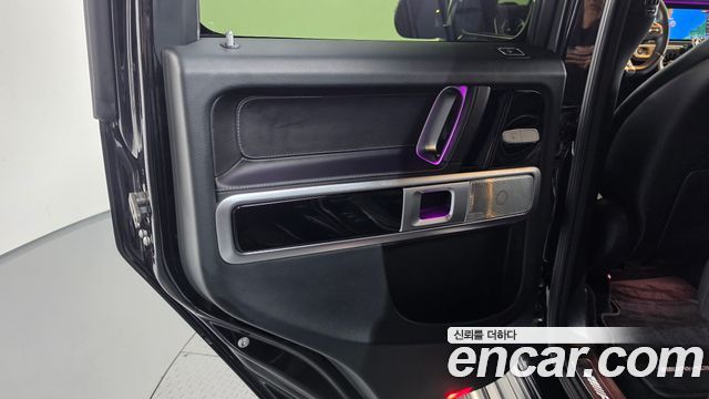 Mercedes-Benz G-Class 2020 — photo 15