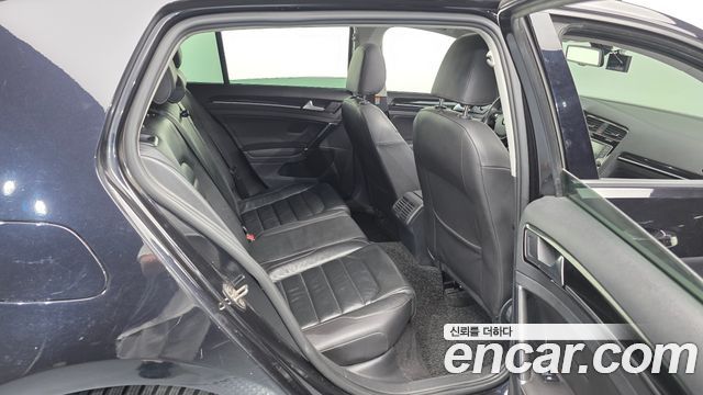Volkswagen Golf 2016 — photo 11