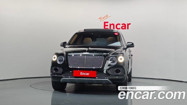 Bentley Bentayga 2018 — photo 3