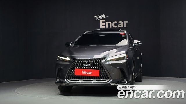 Lexus NX 2023 — photo 3