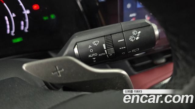 Lexus NX 2023 — photo 29