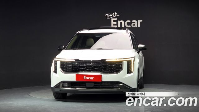Kia Canival 2025 — photo 3