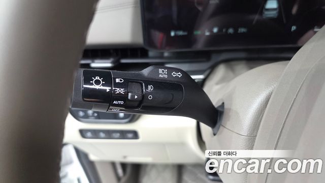 Kia Canival 2025 — photo 21