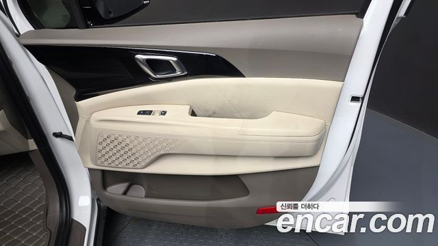Kia Canival 2025 — photo 15