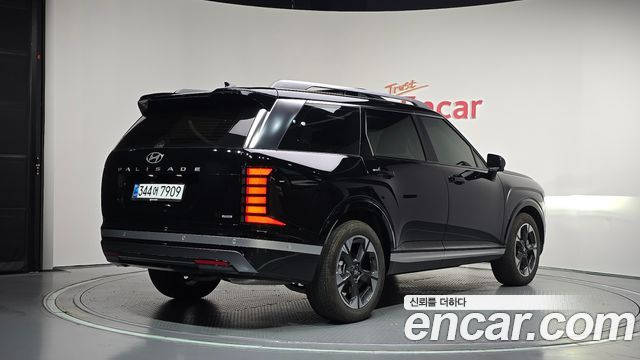 Hyundai Palisade 2025 — photo 2