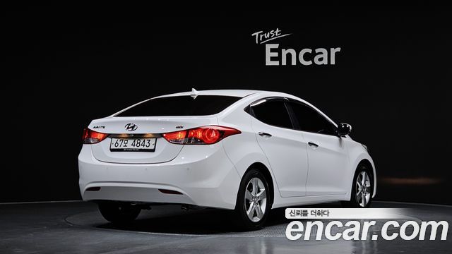Hyundai AVANTE 2013 — photo 2