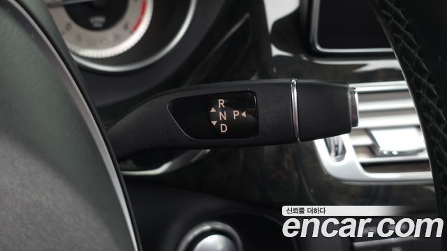 Mercedes-Benz CLS-Class 2015 — photo 9
