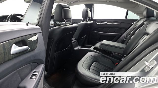 Mercedes-Benz CLS-Class 2015 — photo 11