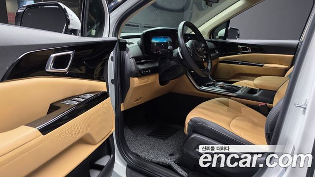 Kia Canival 2021 — photo 13