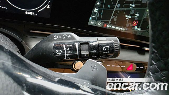 Kia Canival 2021 — photo 29