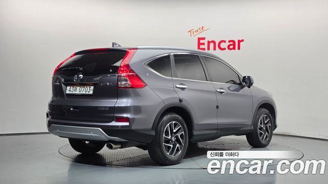 Honda CR-V 2016 — photo 2