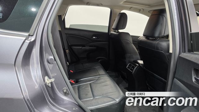 Honda CR-V 2016 — photo 12