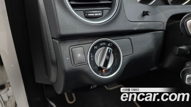 Mercedes-Benz C-Class 2014 — photo 19