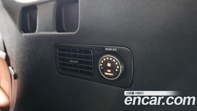 Kia Sorento 2019 — photo 32