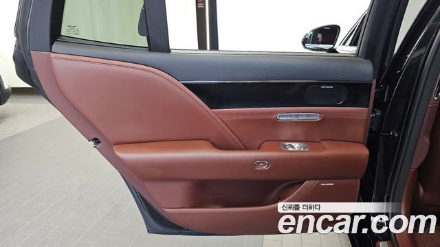 Genesis G90 2025 — photo 15