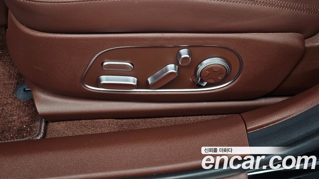 Genesis G90 2025 — photo 16