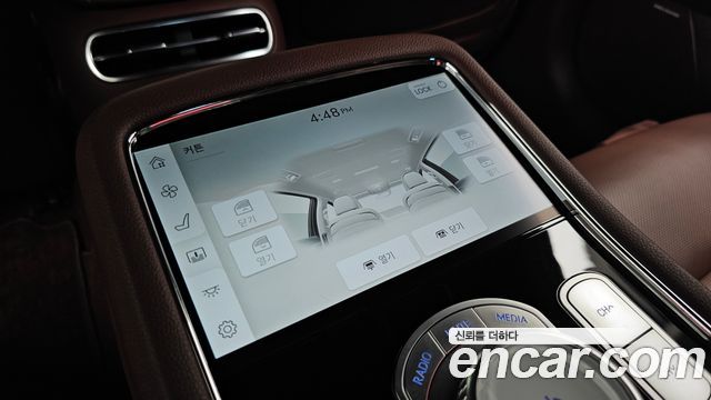Genesis G90 2025 — photo 37