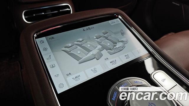 Genesis G90 2025 — photo 38