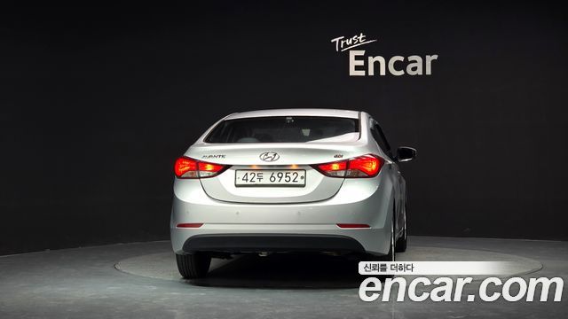 Hyundai AVANTE 2015 — photo 4