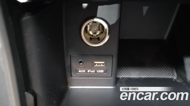 Hyundai AVANTE 2015 — photo 16
