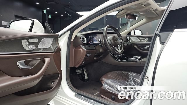Mercedes-Benz CLS-Class 2019 — photo 10
